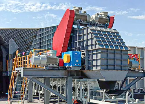 Ruda, ko'mir, ohaktosh, loy, temir rudasi, oltin rudali, mis ruda, nikel rudalarini qazib olish uchun ishlatiladigan katta quvvatli oziqlantiruvchi ombori